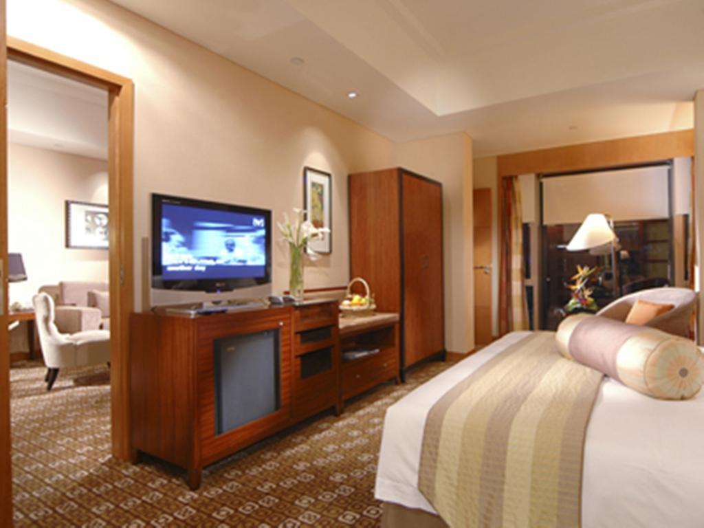 ホテル パーク プラザ 北京 ワンフージン 部屋 写真